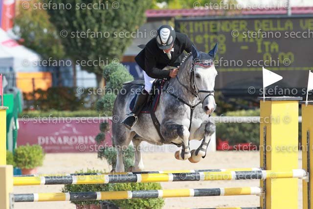 MAIO_KIMTENDER_GIO CAV 2011_SS3_0645.jpg